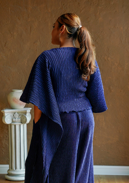 A inisaya : centrefold | Floral Top
