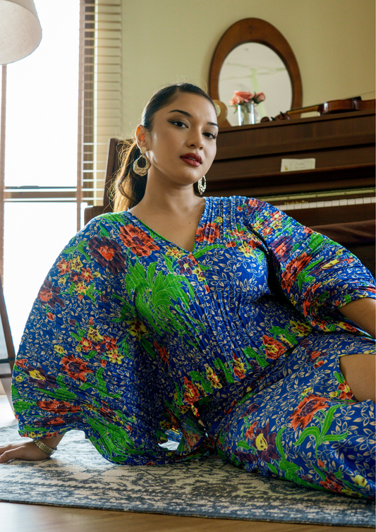A inisaya : centrefold | Heather Top