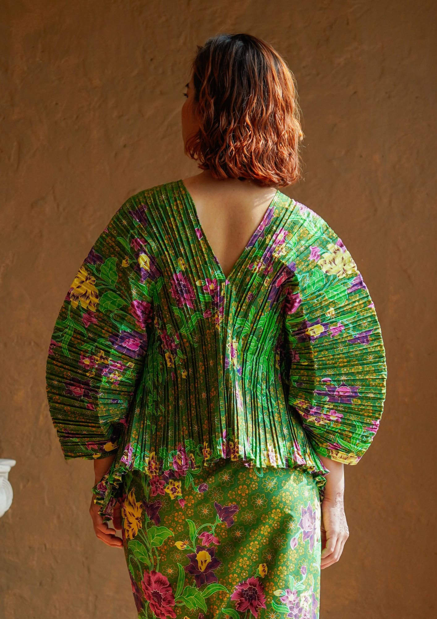 A inisaya : centrefold | Heather Top