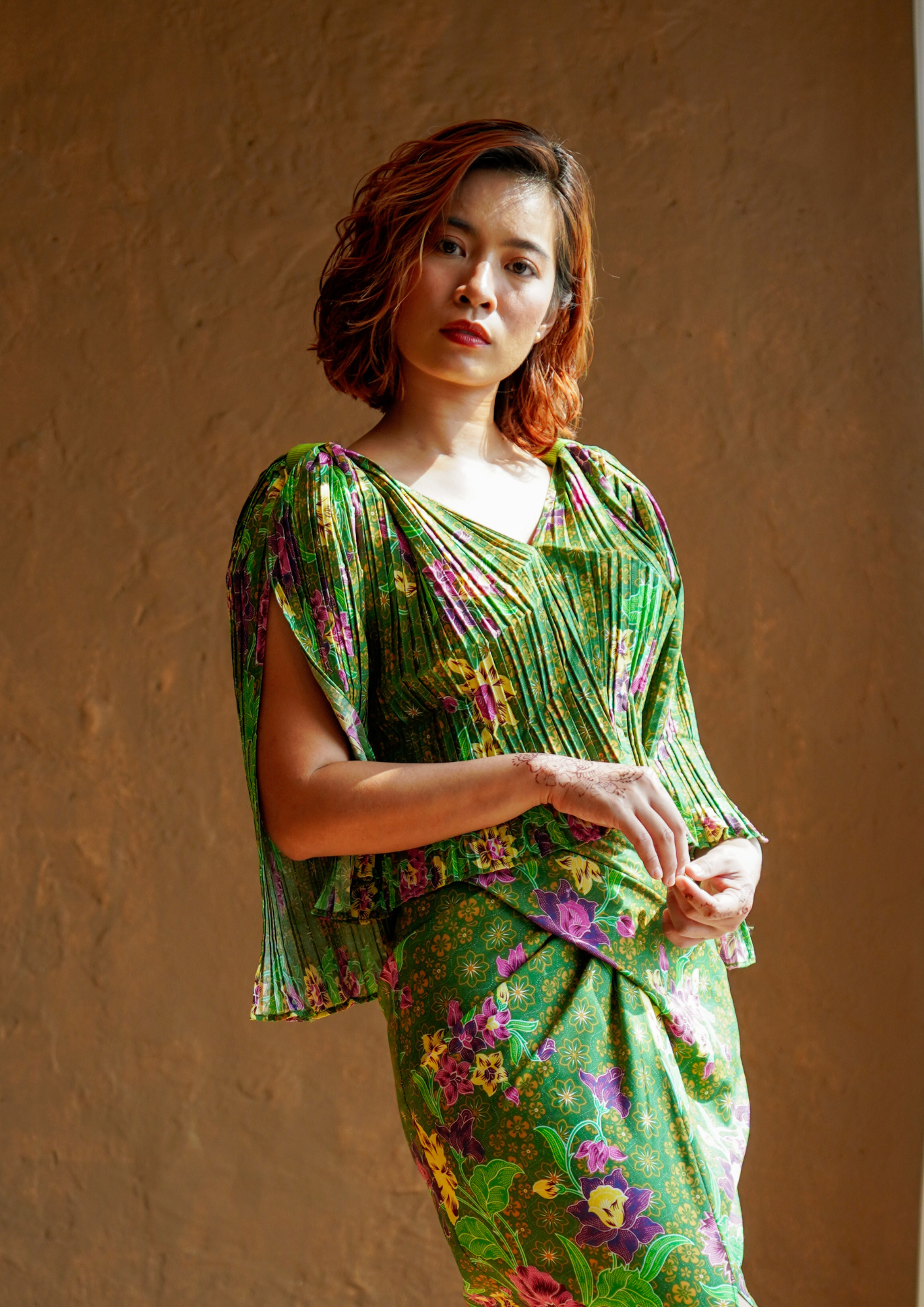 A inisaya : centrefold | Heather Top