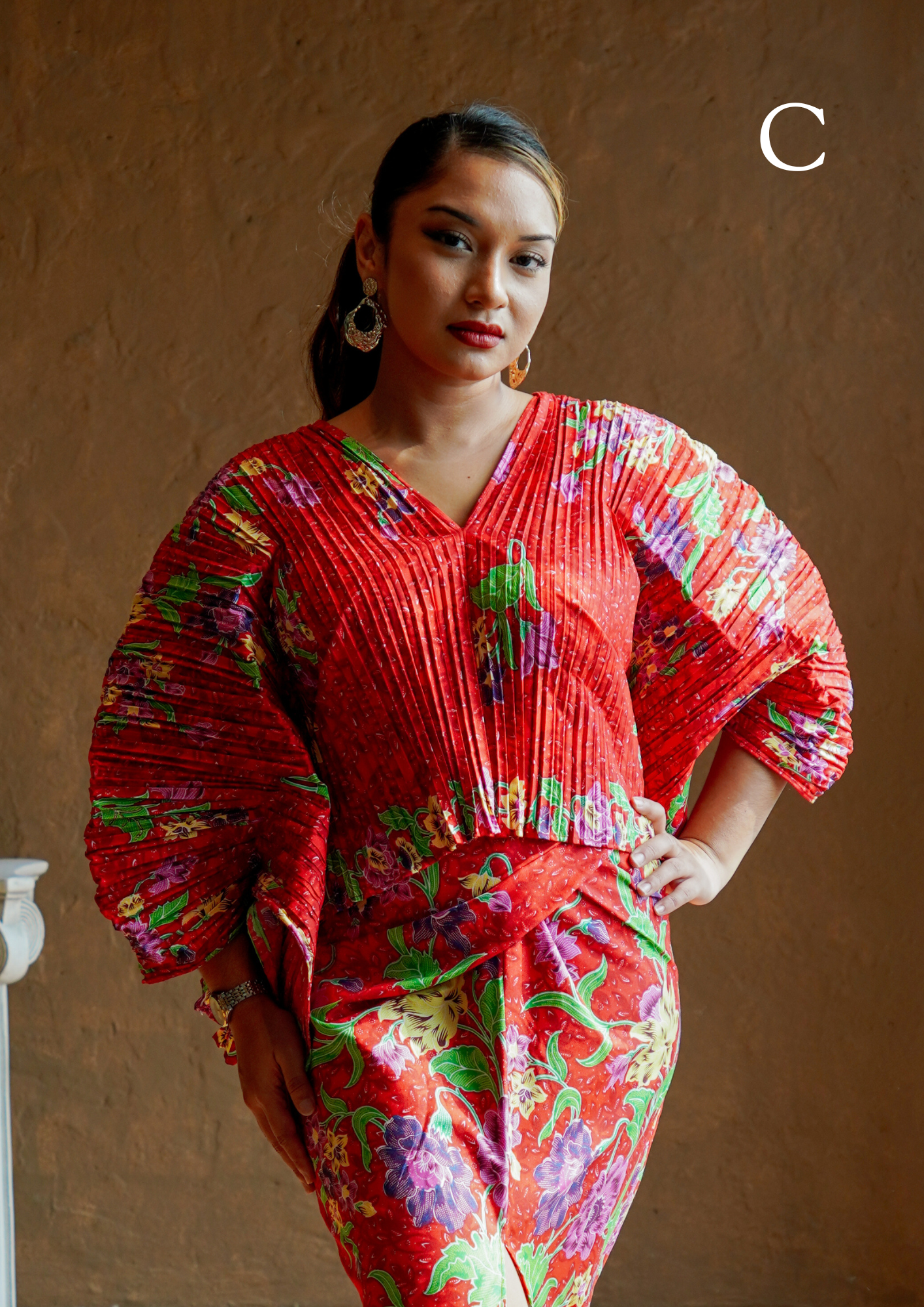 A inisaya : centrefold | Heather Top