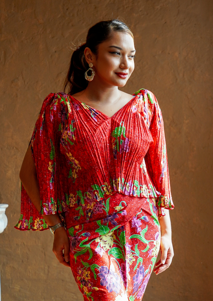 A inisaya : centrefold | Heather Top