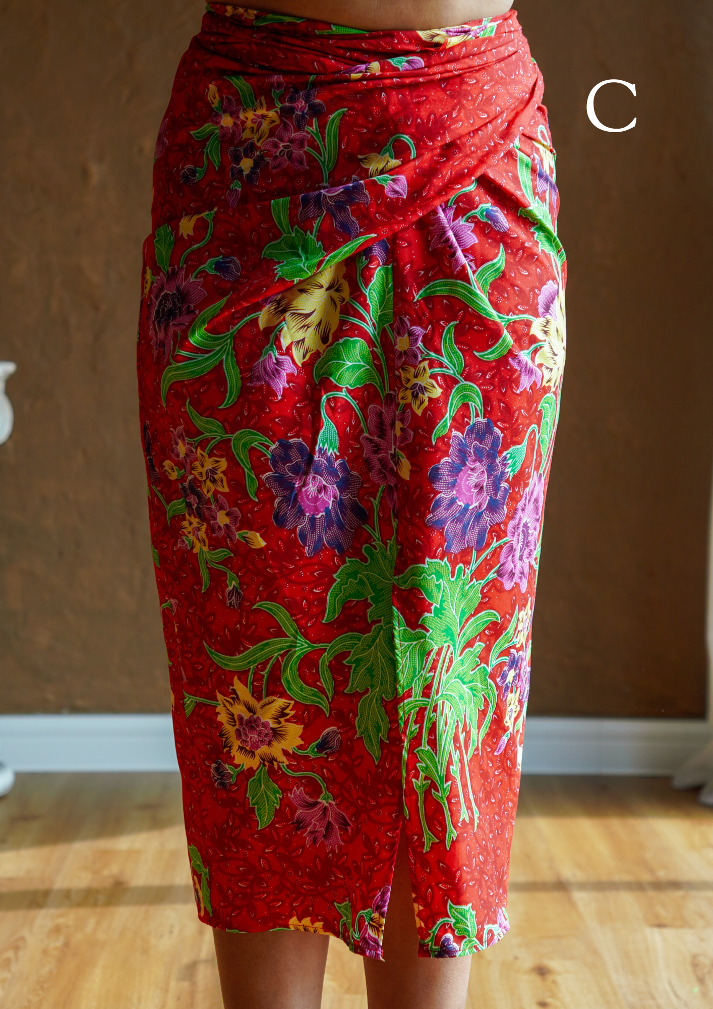 A inisaya : centrefold | Lily Skirt