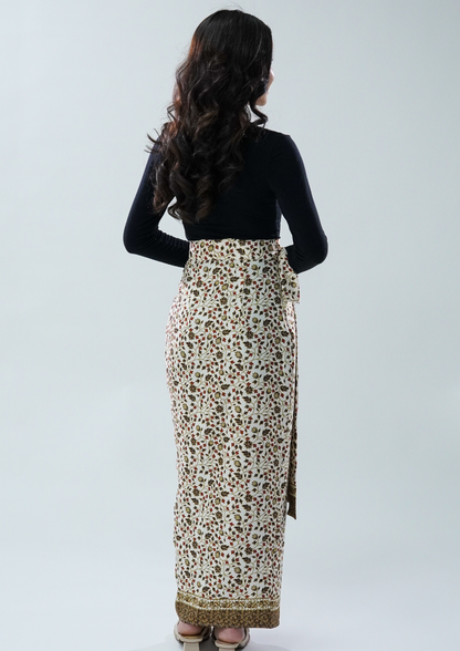 A Inisaya Bisikan Bumi | Aaliyah Skirt