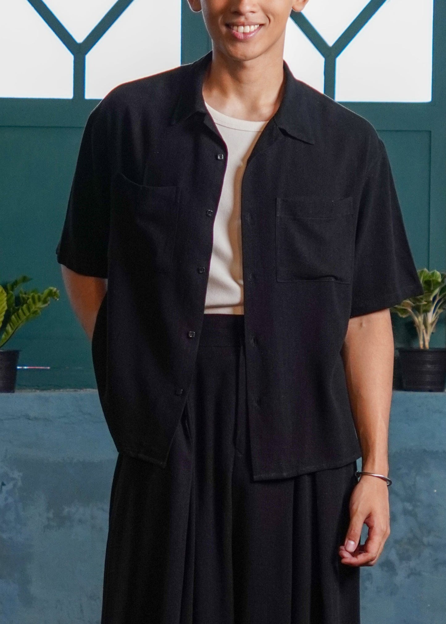 A inisaya : kopi couture | xin shirt ( black )